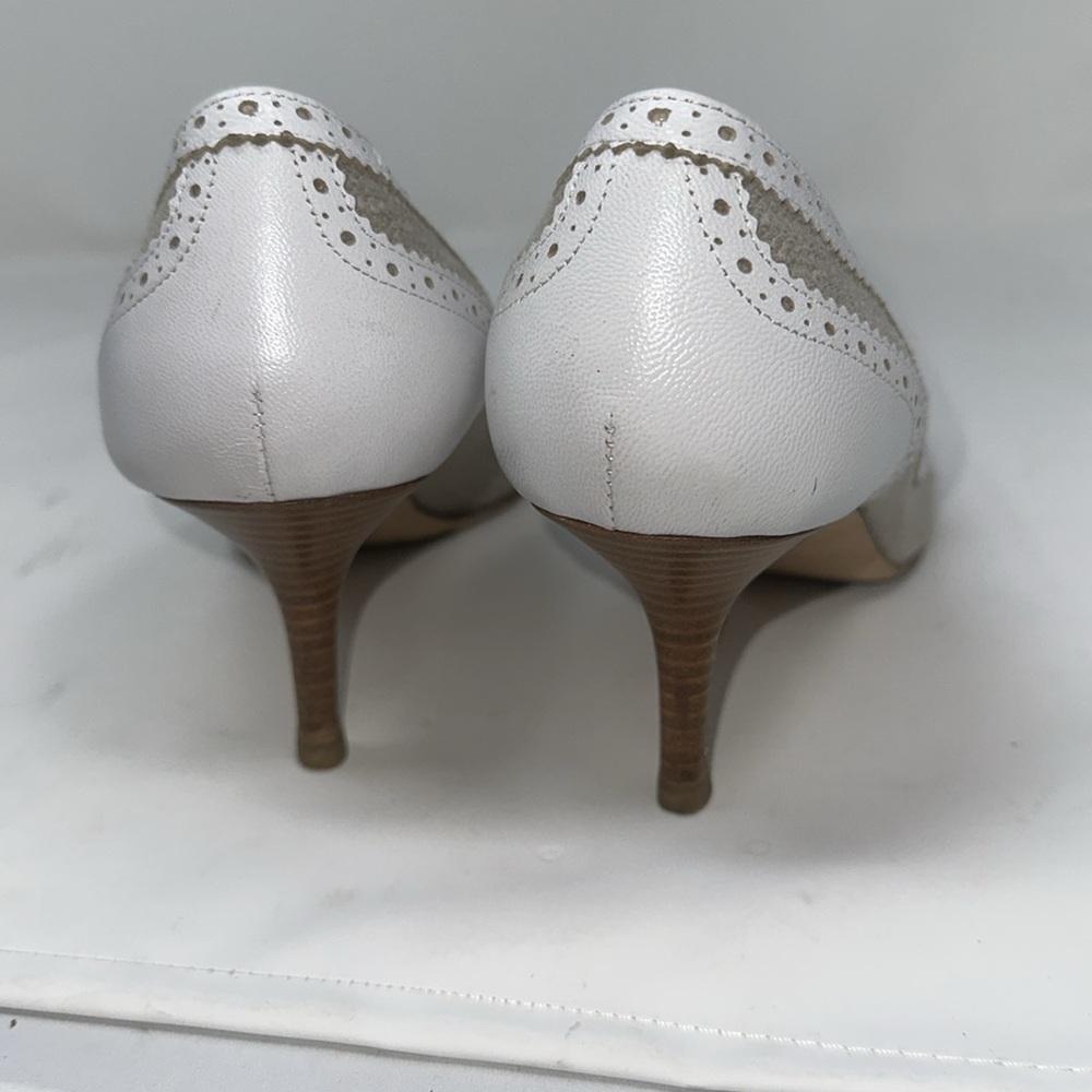 Coach pumps size 9 1/2 B - Picture 5 of 10